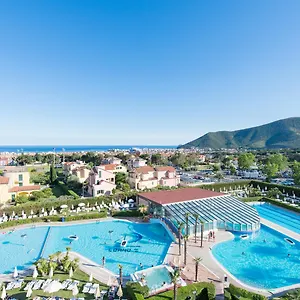 2 Village 4*, Loano Italien