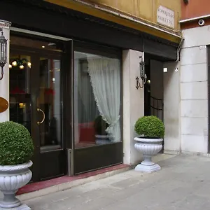 san-marco-palace.hotelslidodijesolo.com/